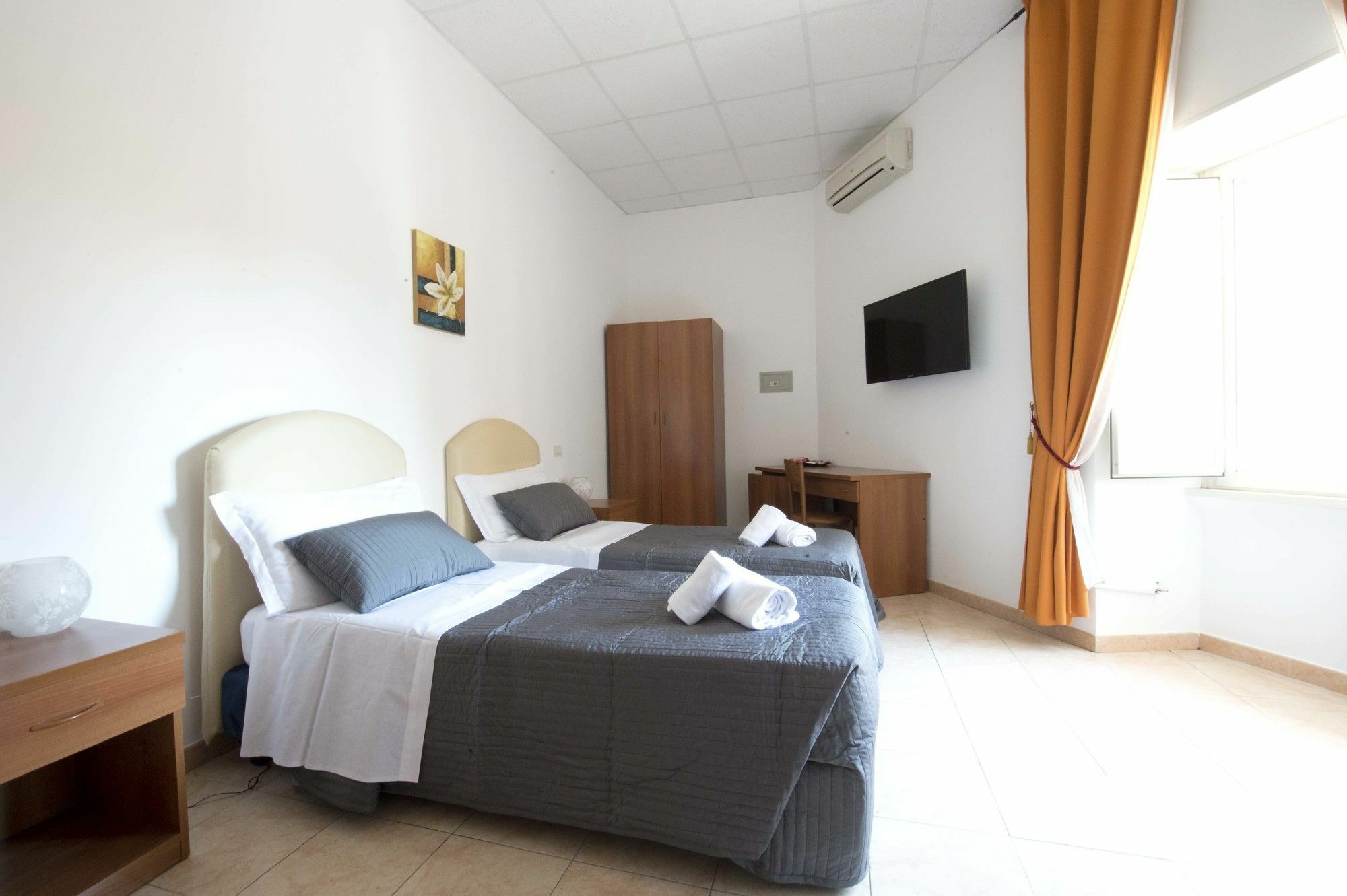 Guest house Maikol Family 2*