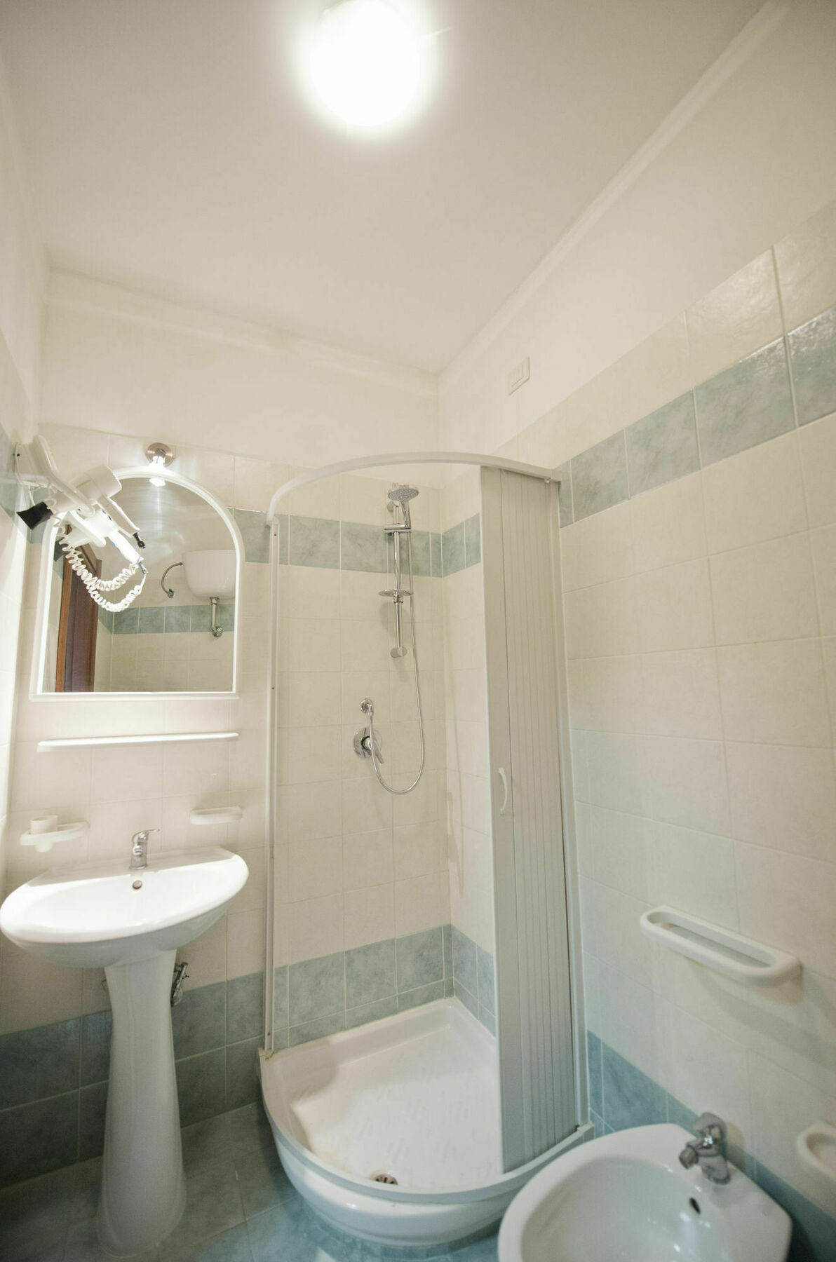 Maikol Family Guest house 2*